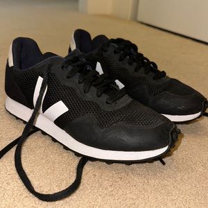 Veja Rio Branco Sneakers